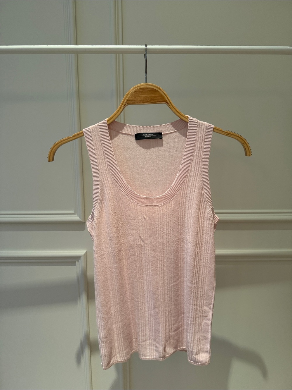 Weekend Max Mara Light Pink Ribbed Scoop Neck Tank